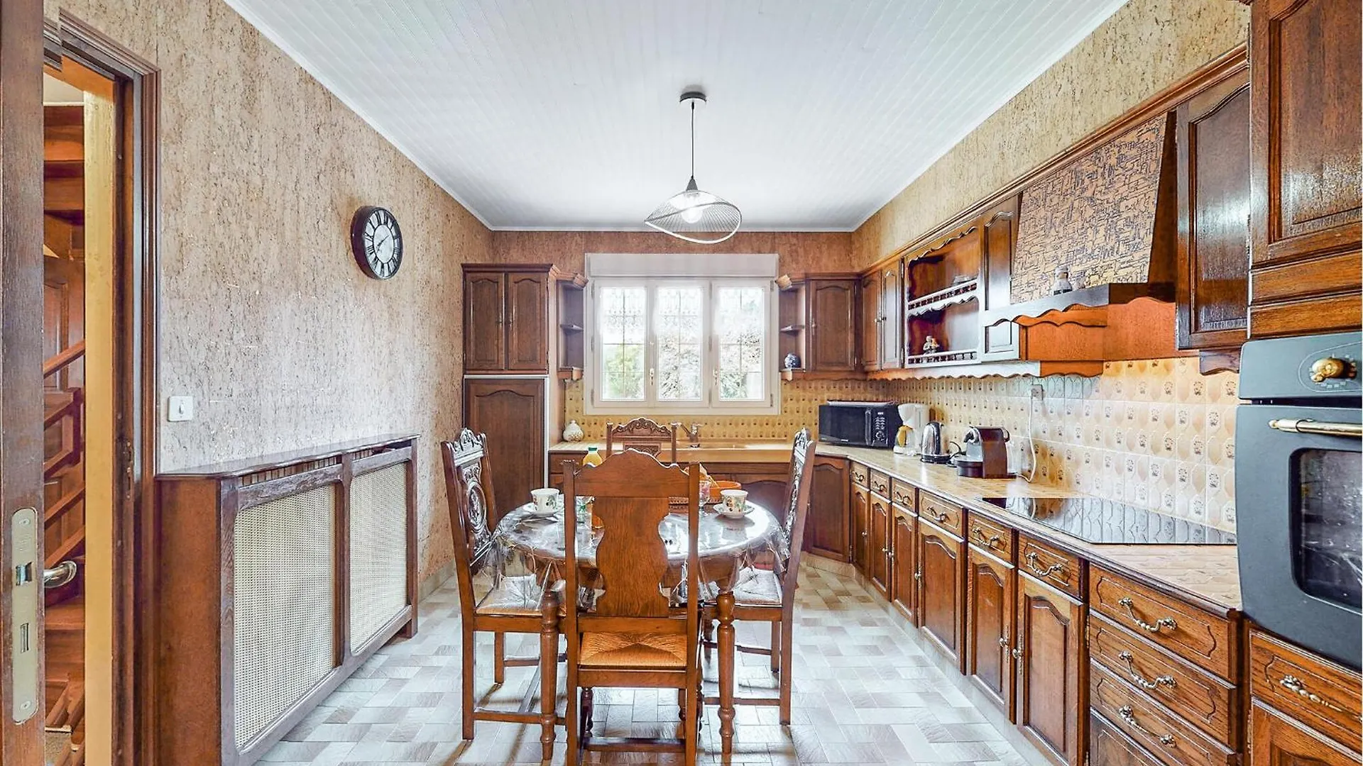Awesome Home In Riantec With Kitchen Holiday home